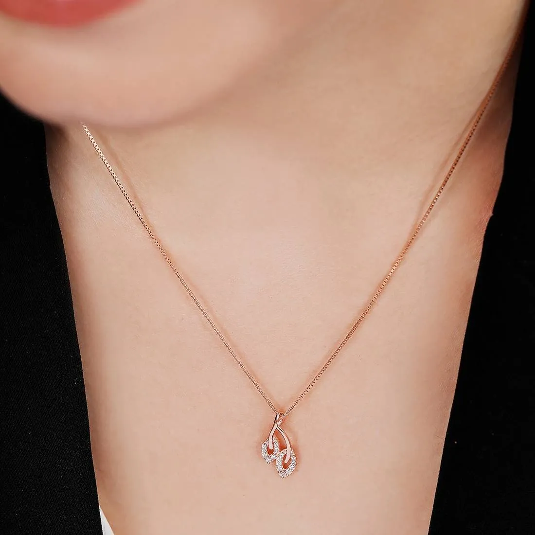 Delicate Rose Gold-Plated CZ 925 Sterling Silver Leaf Pendant