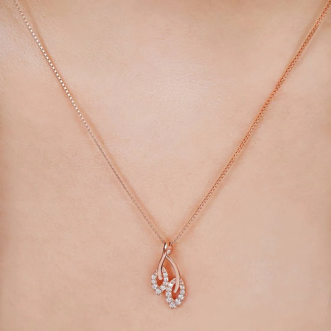 Delicate Rose Gold-Plated CZ 925 Sterling Silver Leaf Pendant